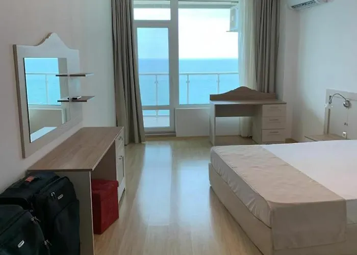 Apartament Front Luxurious Two Bedroom *